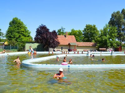 アンドラーシテルマールホテルヤーサパーティ（Andrássy Thermal Hotel Jászapáti） - ヤーサパーティの安いウェルネスと温泉ホテル