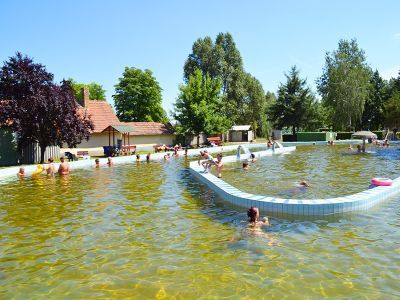 Andrássy Thermal Hotel Jászapáti - Jászapáti pool with medicinal water