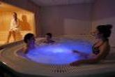 Aphrodite Wellness Hotel Zalakaros – Jacuzzi w Hotelu Aphrodite na weekend wellness