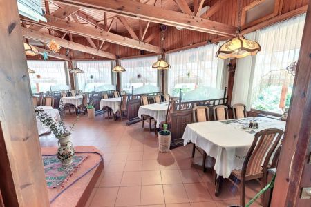 Bagoly Fogado Gyomro - restaurantul cu panoramă frumoasă a Hotelului Bagoly Fogado