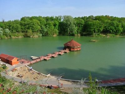 Spiaggia del lago a Bagoly Fogadó