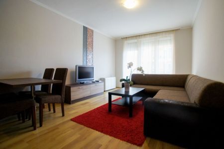 Solaris Apartment Cserkeszolo - Familiekamer in Cserkeszolo voor een speciale prijs met halfpension