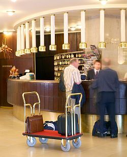 Hotel Budapest**** Körszálló a II kerületben Budán