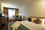 Vrije tweepersoonskamer in Hotel Mercure Boeda - betaalbare hotels in Boedapest