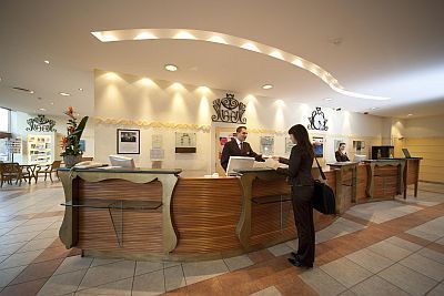 Hotel Mercure Buda**** presso la stazione ferroviaria sud