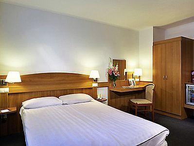 Mercure Buda Hotel - скидки на проживание в отеле, расположенном неподалеку от Южного вокзала, также недалеко находится площадь Селл Калман