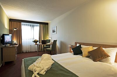 Szabad kétágyas hotelszoba Budapesten - Hotel Mercure Buda