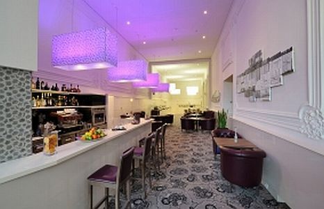 Hotel Nemzeti Budapest MGallery,Viersterren hotels in het centrum van Boedapest - Hotel MGallery Boedapest Nemzeti - elegant restaurant met 120 zitplaatsen