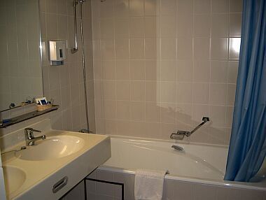 Thermal Hotel Helia a Budapest - bagno - Hotel Helia