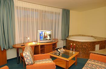 Hunguest Hotel Aqua-Sol - Hajdúszoboszló - habitación lujosa