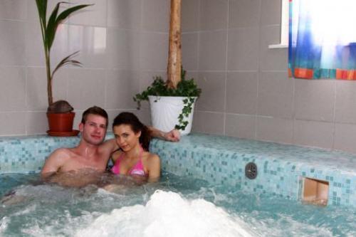 Hotel Griff Budapest - jacuzzi - fin de semana wellnes cerca de la capital