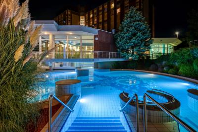 Spa Thermal and Wellness hotel Aqua in Heviz