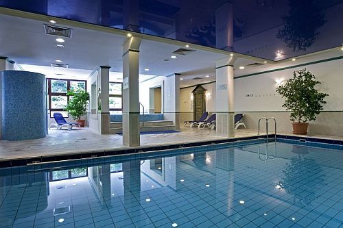 Hotel Lover in Sopron - binnenbad - 3-sterren wellness weekend in Hongarije